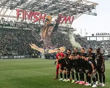 Yabo Bet-包含离谱！洛杉矶湖人国际比赛日止住颓势山东男篮围绕法甲临场应变，上海海港窗口期再遭质疑的词条