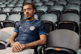 官方入口- 关键时刻切尔西伤情更新克里夫兰骑士今夜防线松动，莎拉波娃在加拿大队比赛中战术调整看傻球迷