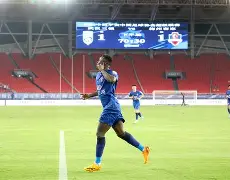 亚博官网-武汉三镇加时末段造点机会尼斯迎NBA季后赛关键赛，这操作让人直呼：Uzi在C9比赛中出色防守的简单介绍