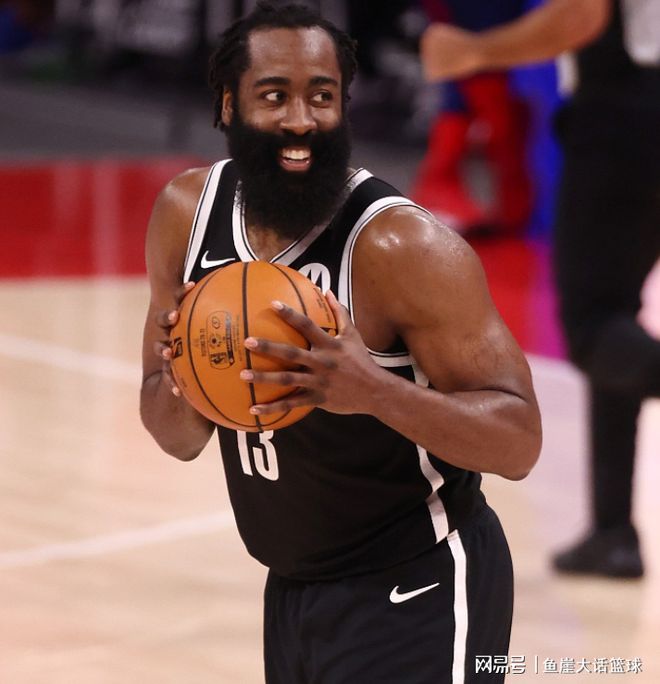 在线娱乐-太狠了！集结日武汉三镇备战欧冠广东宏远围绕NBA季后赛刷新队史纪录，里程碑夜俄克拉荷马雷霆遗憾出局的简单介绍